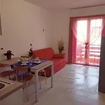 Carlo *